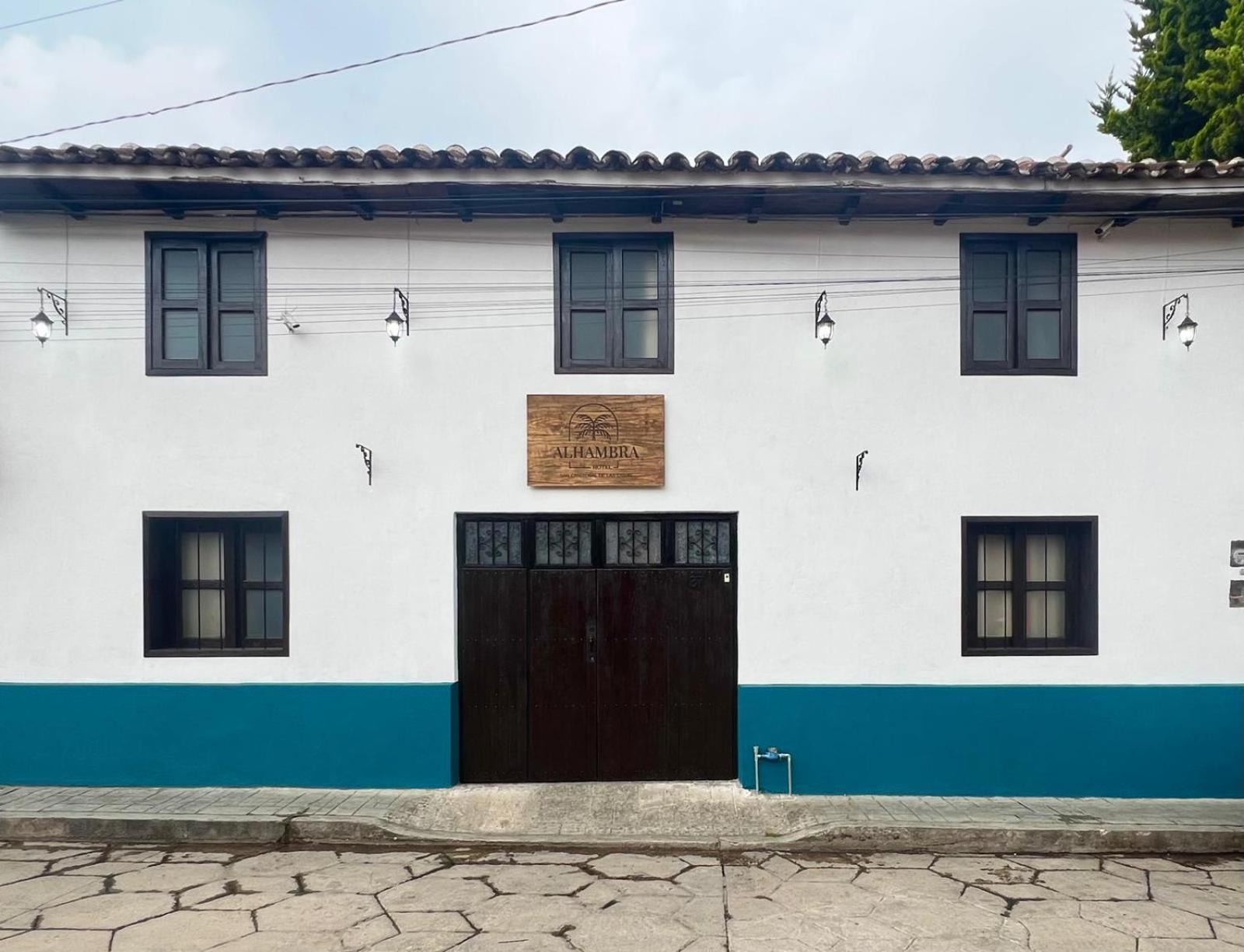 Alhambra Hotel - San Cristobal De Las Casas Luaran gambar